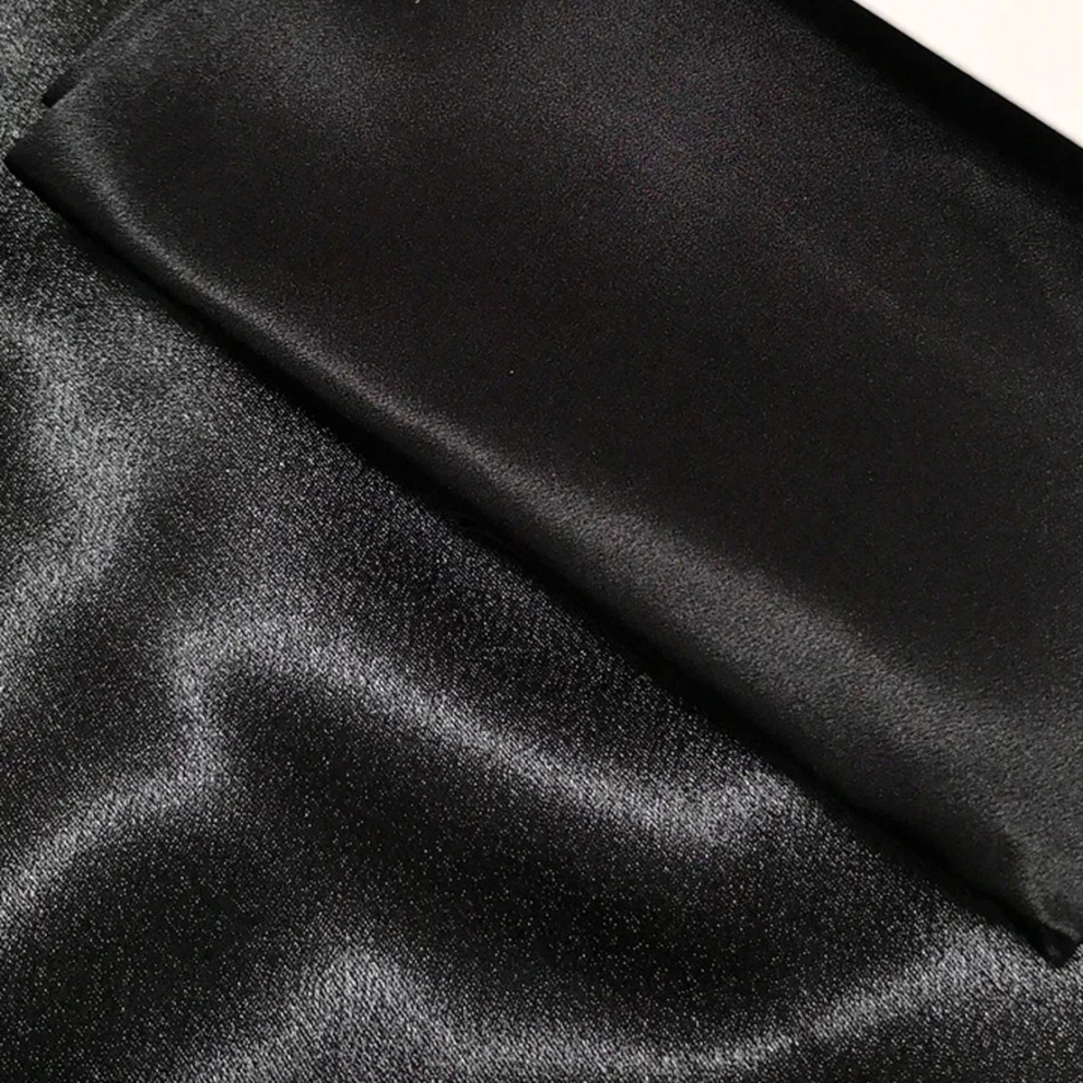 Black mulberry silk pillowcase close-up