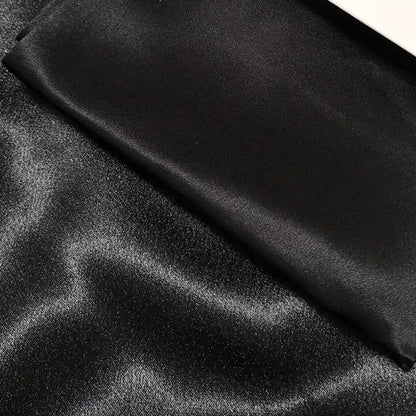 Black mulberry silk pillowcase close-up